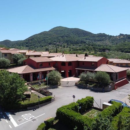 Aparthotel Borgo Etrusco à Scarlino Extérieur photo