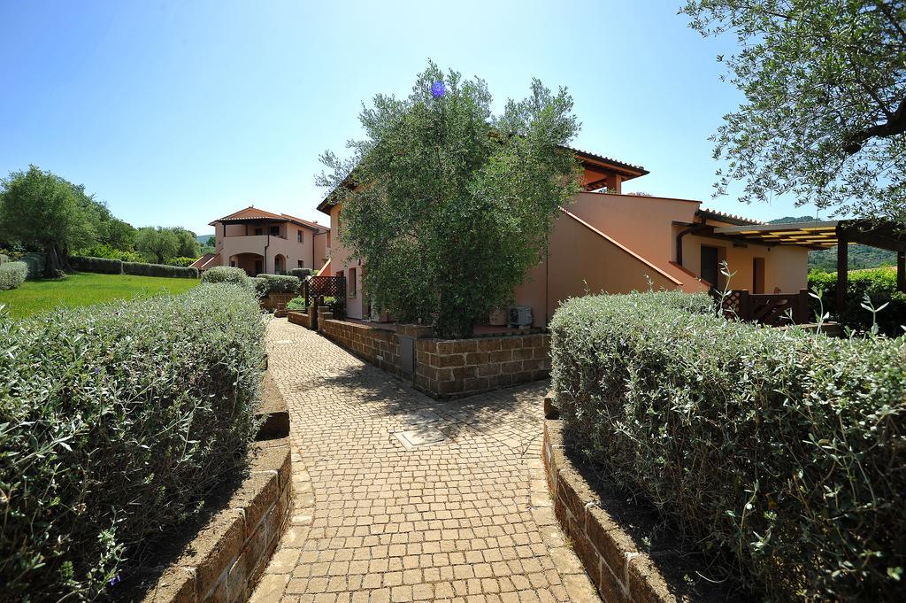 Aparthotel Borgo Etrusco à Scarlino Extérieur photo