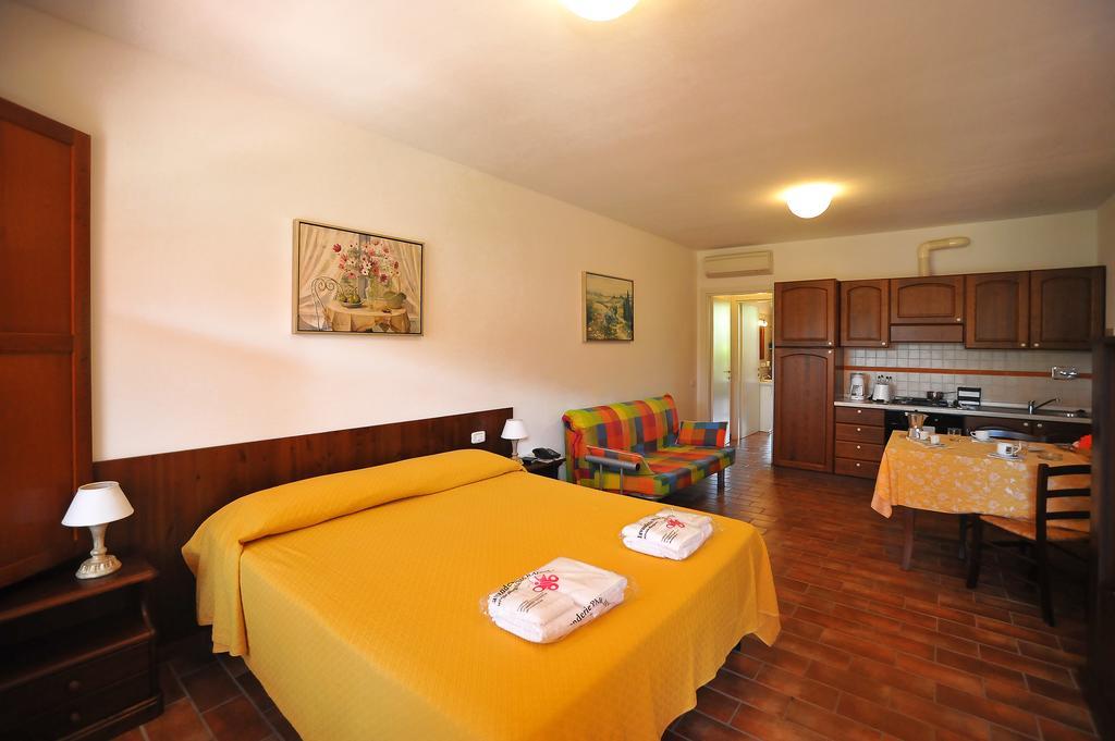 Aparthotel Borgo Etrusco à Scarlino Chambre photo