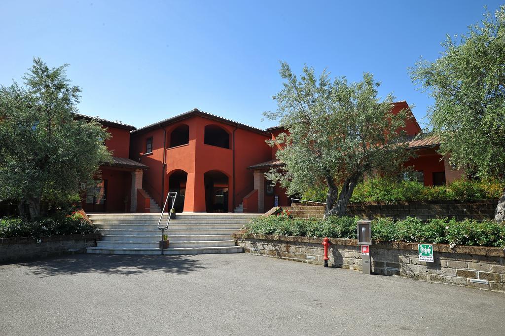 Aparthotel Borgo Etrusco à Scarlino Extérieur photo